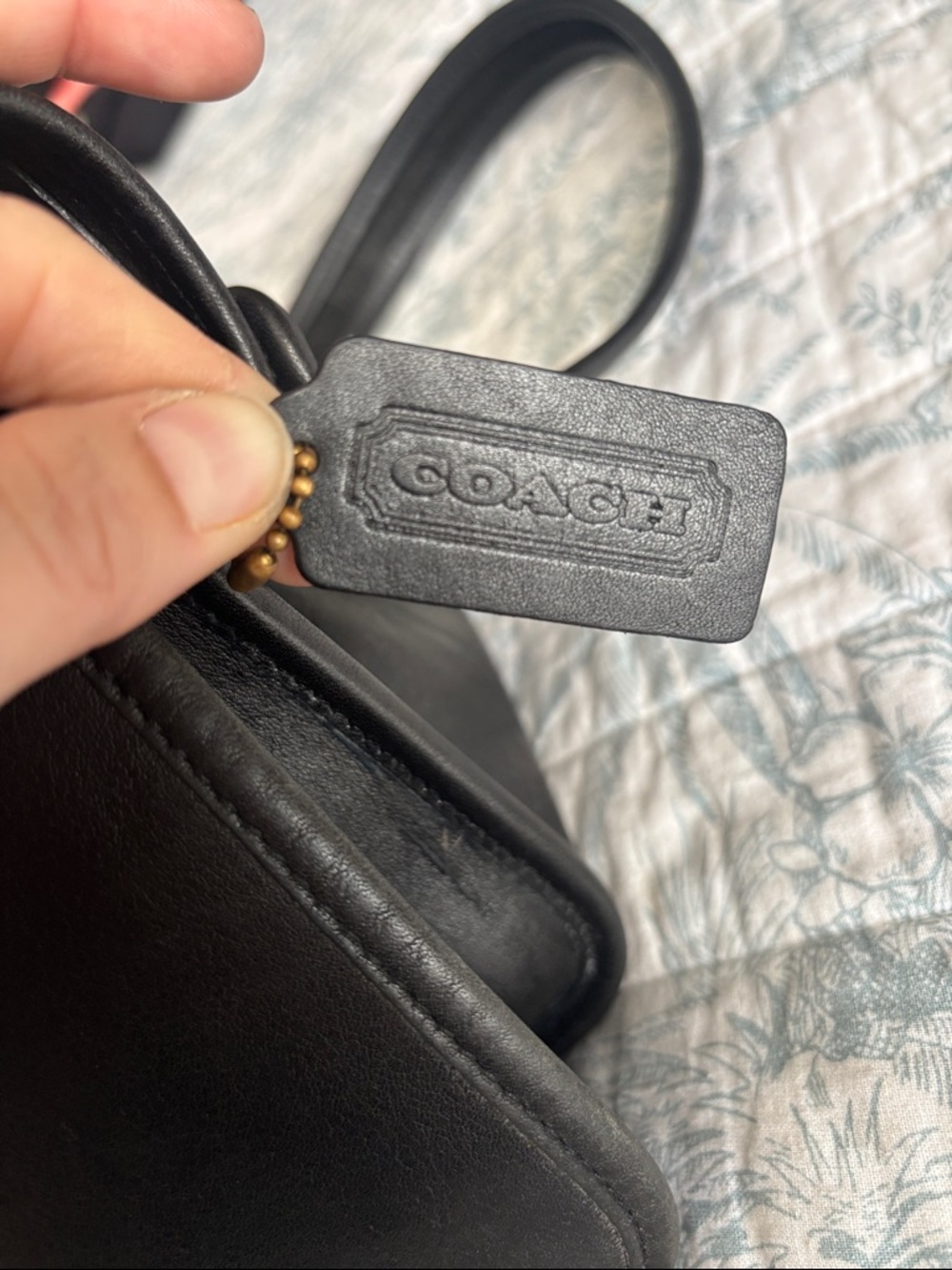 VTG Coach Black Leather Satchel with Gold-Tone Hardware - Picture 6 of 12